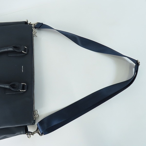 実際に弊社で買取させて頂いたBEAMS LIGHTS/ビームスライツ フェイクレザー 2way ハンドバック/ショルダーバッグの画像 7枚目