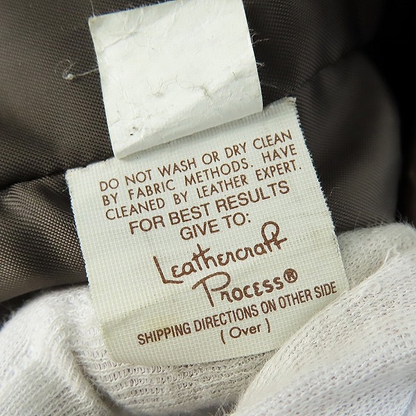 実際に弊社で買取させて頂いたSchott/ショット 襟付き シングルライダース/レザージャケット ライナー付き Lot.642/40の画像 6枚目