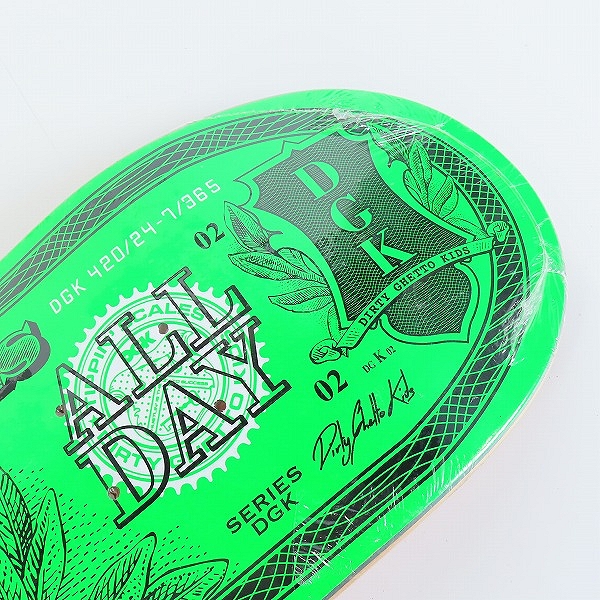 実際に弊社で買取させて頂いた【未開封】DGK/ディージーケー ONE OFF63 スケートボード デッキの画像 3枚目