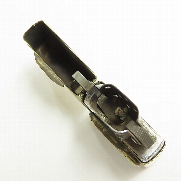 実際に弊社で買取させて頂いたZIPPO/ジッポー HARLEY-DAVIDSON/ハーレーダビッドソン イーグルメタル貼り ゴールド 1992年製の画像 4枚目