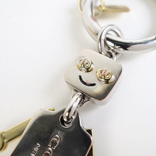 実際に弊社で買取させて頂いたCOACH/コーチ キーホルダー ロボット型 の画像 6枚目
