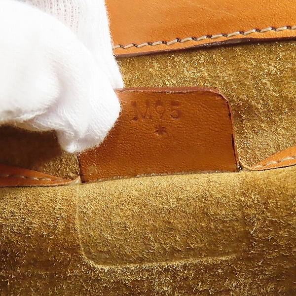 実際に弊社で買取させて頂いたCELINE/セリーヌ オールド ショルダーバッグ マカダム柄 ガンチーニ金具の画像 6枚目