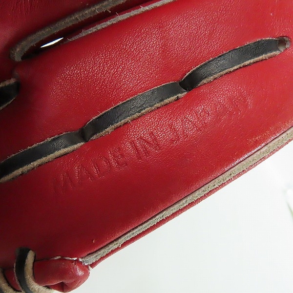 実際に弊社で買取させて頂いた【サンプル品】ATOMS/アトモス ERM Wrist 軟式 内野手 右投げ用 グローブの画像 4枚目