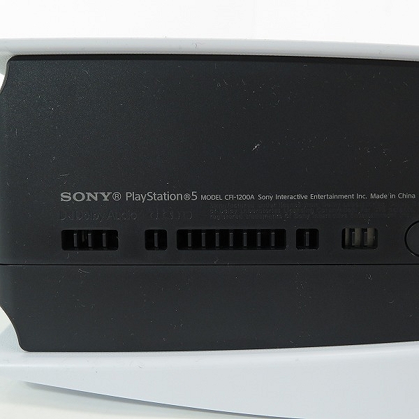 実際に弊社で買取させて頂いた SONY/ソニー Playstation5/プレイステーション5/PS5 本体 ディスクドライブ搭載モデル CFI-1200A01【簡易動作確認済】 の画像 7枚目