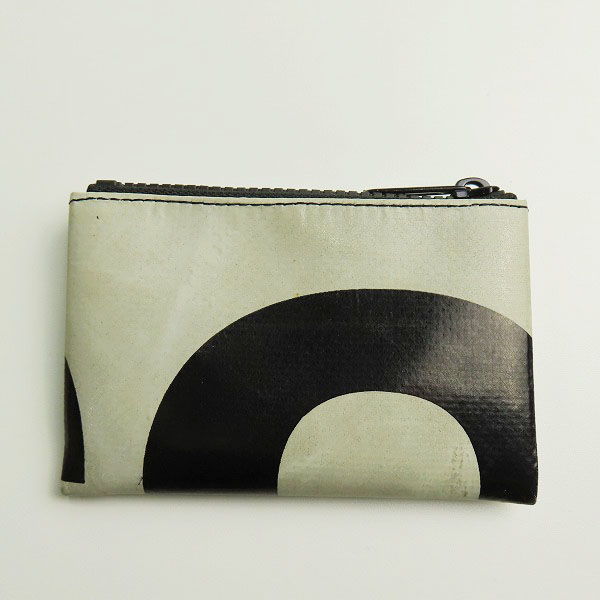 実際に弊社で買取させて頂いたFREITAG/フライターグ F05 BLAIR/ブレア ポーチ/小銭入れ ブラック/グレーの画像 1枚目