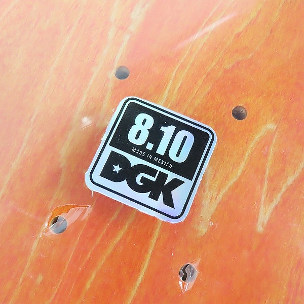 実際に弊社で買取させて頂いた【未開封】DGK/ディージーケー ONE OFF63 スケートボード デッキの画像 5枚目