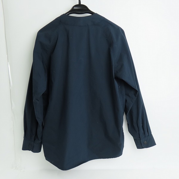実際に弊社で買取させて頂いたBack Channel/バックチャンネル バンドカラーシャツ ネイビー Mの画像 1枚目