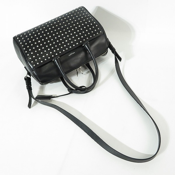実際に弊社で買取させて頂いたSAINT LAURENT PARIS/サンローランパリ スタッズ ダッフル 2WAY ショルダーバッグ/ハンドバッグ の画像 2枚目