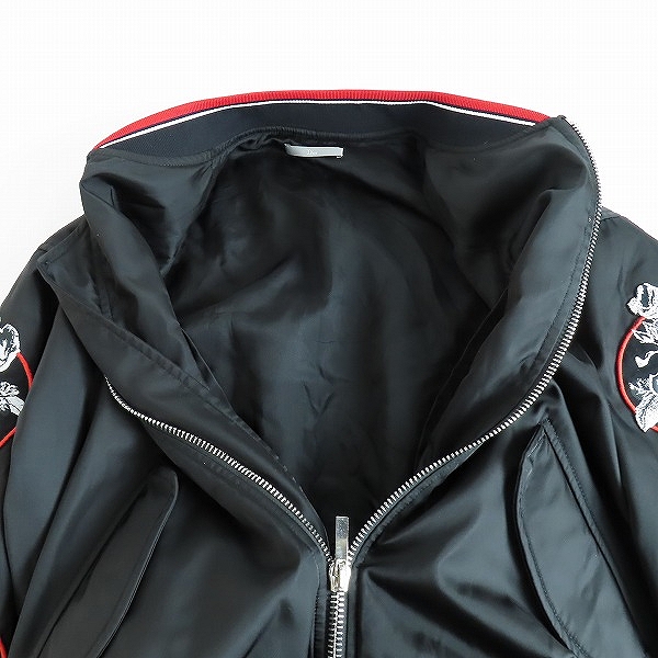 実際に弊社で買取させて頂いたDIOR HOMME/ディオール オム 18SS roses patches jacket/ローズ刺繍ナイロンボンバージャケット 733C454M3962/48の画像 2枚目