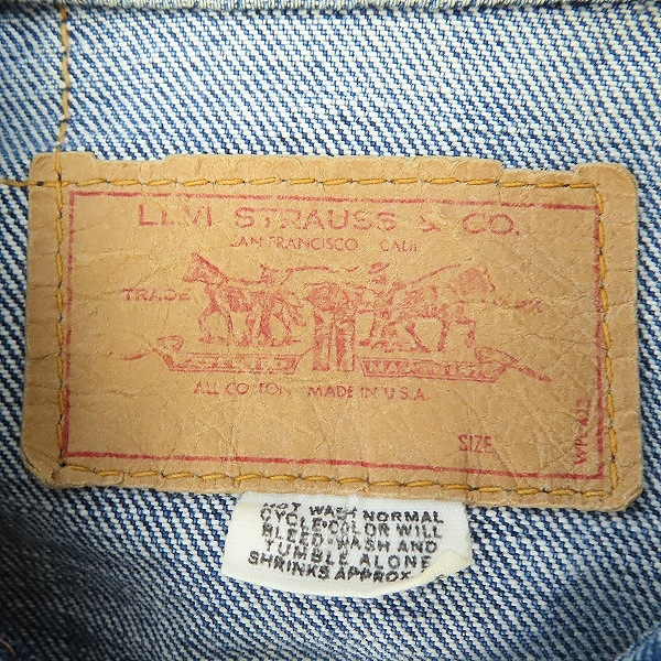 実際に弊社で買取させて頂いたLEVI'S/リーバイス ヴィンテージ 70505 ビッグE 不均等V 刻印526 デニムジャケットの画像 2枚目
