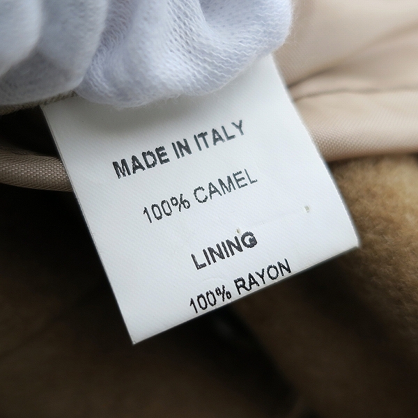実際に弊社で買取させて頂いたBARNEYS NEWYORK/バーニーズ ニューヨーク レディース イタリア製 CAMELウールコート 38の画像 3枚目
