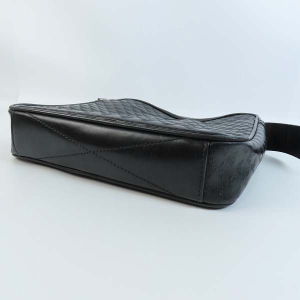 実際に弊社で買取させて頂いたEMPORIO ARMANI/エンポリオアルマーニ イーグルロゴ 総柄 ショルダーバッグの画像 3枚目