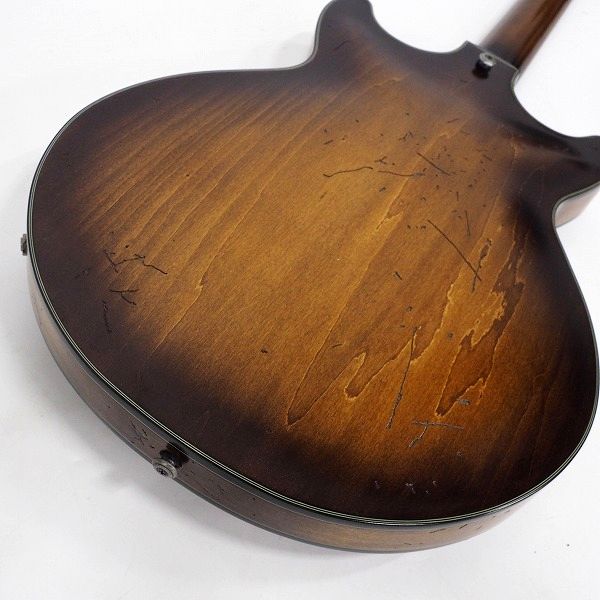 実際に弊社で買取させて頂いた★Ibanez/アイバニーズ AMV10A-TCL Artcore Vintage Series セミアコ/エレキギター ヴィンテージ加工の画像 8枚目