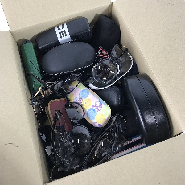 実際に弊社で買取させて頂いた【おまとめ】ナノユニバース/オークリー/ポリス/D&G 他 メガネ/サングラス/アイウェア
