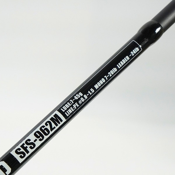実際に弊社で買取させて頂いたAbuGarcia/アブガルシア 01H22BK SALTY FIELD SFS-962M 2ピース スピニングロッド ルアーロッドの画像 4枚目