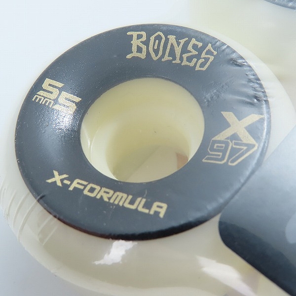 実際に弊社で買取させて頂いた【未開封】BONES/ボーンズ X-FORMULA エックスフォーミュラ 97A 55mm ウィールの画像 4枚目