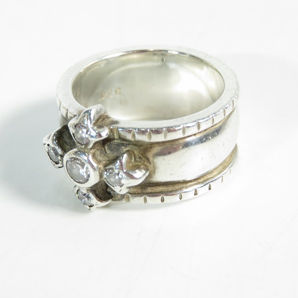 実際に弊社で買取させて頂いたLoree Rodkin/ローリーロドキン WIDE RIDGED BAND W/ラージファンシークロス リング 15-16号