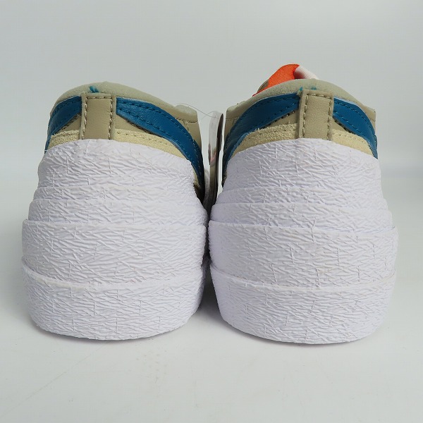 実際に弊社で買取させて頂いた【未使用】NIKE×SACAI×KAWS/ナイキ×サカイ×カウズ BLAZER LOW REED/ブレーザーロー リード DM7901-200 /26.5の画像 1枚目