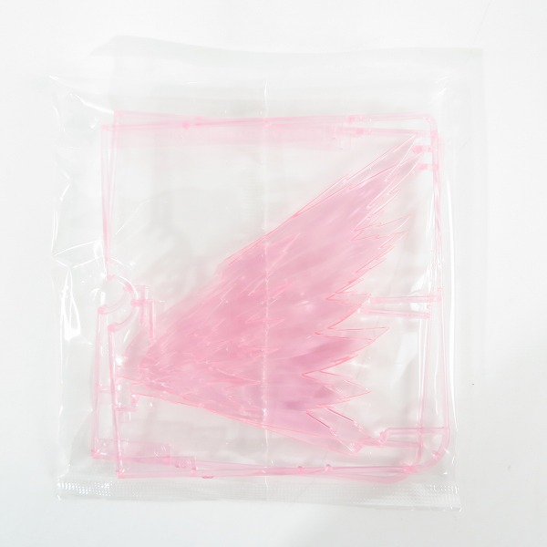 実際に弊社で買取させて頂いた【未組立】BANDAI/バンダイ MG 1/100 V2ガンダム Ver.Ka用 拡張エフェクトユニット“光の翼”/プレバン/ガンプラの画像 3枚目