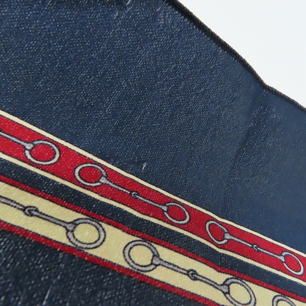 実際に弊社で買取させて頂いたCELINE/セリーヌ PURE SOIE シルク スカーフ/ストール の画像 8枚目