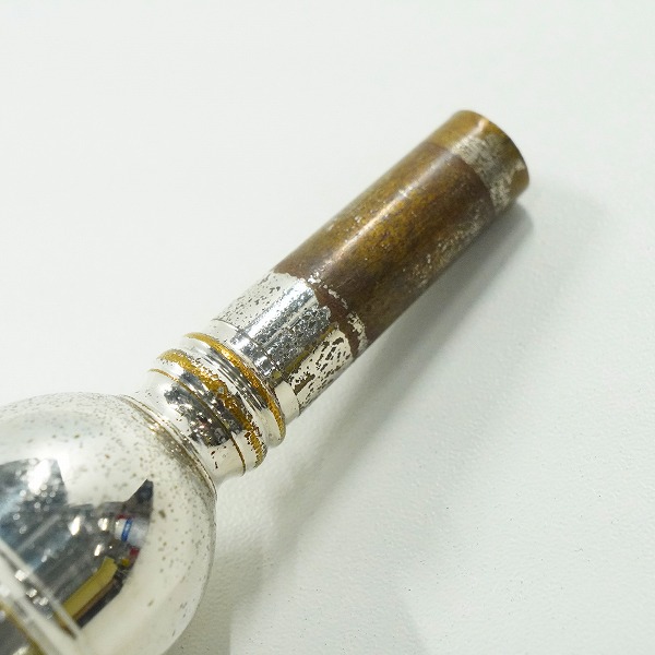 実際に弊社で買取させて頂いたVINCENT BACH/ヴィンセントバック 7C トロンボーン用 マウスピースの画像 4枚目