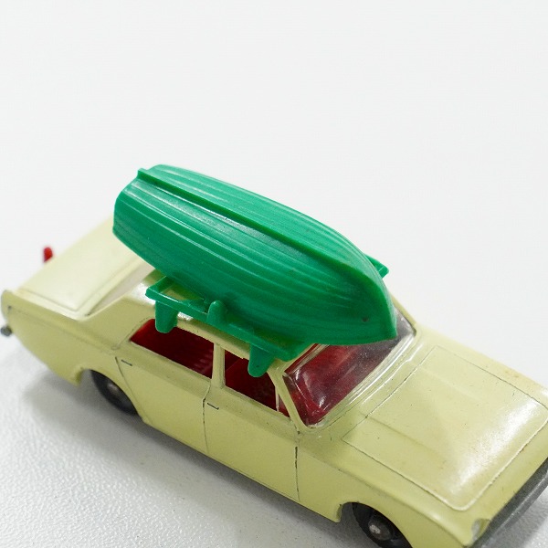 実際に弊社で買取させて頂いたMATCHBOX/マッチボックス No.45 FORD CORSAIR & BOAT/フォード コルセア & ボート ミニカーの画像 6枚目