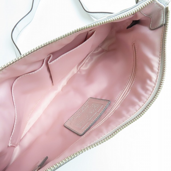 実際に弊社で買取させて頂いたCOACH/コーチ シグネチャー クロスボディ ショルダーバッグ F19742 の画像 4枚目