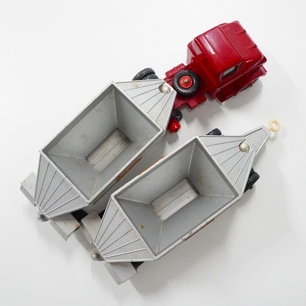 実際に弊社で買取させて頂いたMATCHBOX/マッチボックス K-4 KING SIZE FRUEHAUF HOPPER TRAIN/ホッパー トレイン ミニカーの画像 5枚目