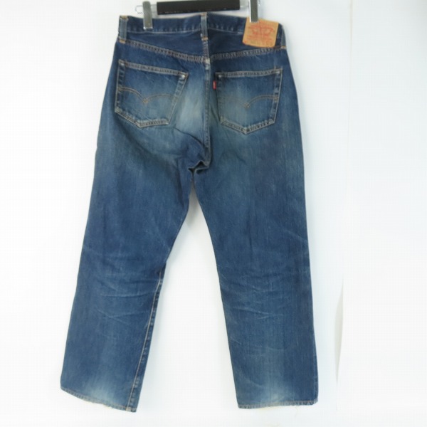 実際に弊社で買取させて頂いた【難あり】LEVI'S/リーバイス 501XX 復刻 バレンシア工場製 ビッグE ボタン裏555 デニムパンツ/W34の画像 1枚目