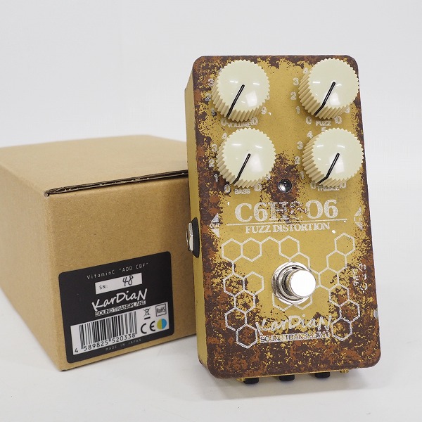 実際に弊社で買取させて頂いたKarDiaN/カージアン VITAMIN C "ADD CBF" ファズ 歪み系エフェクター【動作確認済】