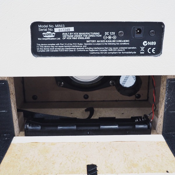 実際に弊社で買取させて頂いたVOX/ヴォックス MINI3 小型ギターアンプ 自宅練習用 コンボアンプ  ACアダプター付【動作確認済】の画像 5枚目