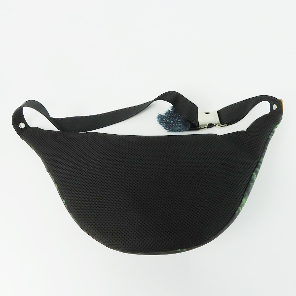 実際に弊社で買取させて頂いたUNDERCOVER/アンダーカバー ウエストポーチ ウエストバッグの画像 1枚目