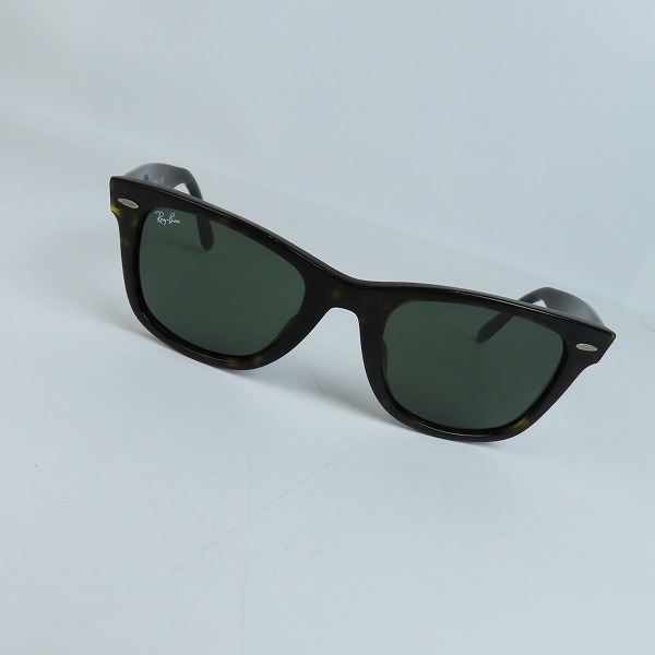 実際に弊社で買取させて頂いたRay-Ban/レイバン WAYFARER/ウェイファーラー サングラス RB2140F-902