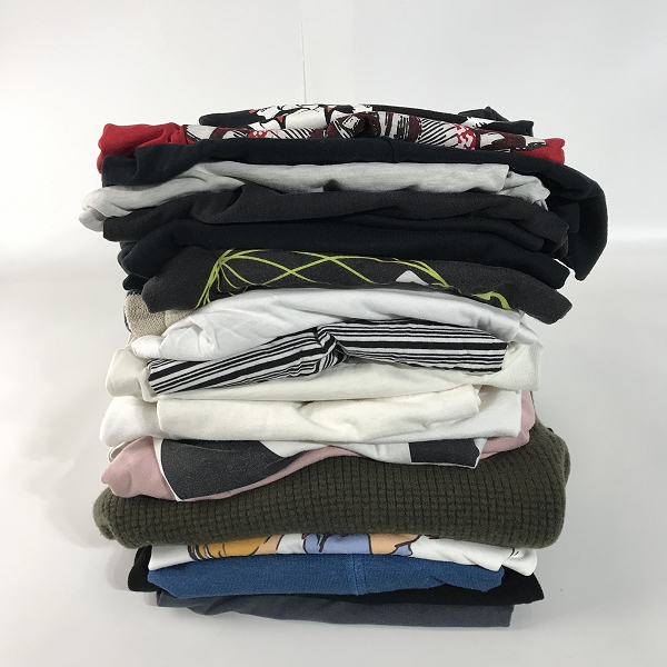 実際に弊社で買取させて頂いた【おまとめ】フレッドペリー/ディーゼル/カーハート 他 ジップアップパーカー/Tシャツ/セーター 等の画像 1枚目