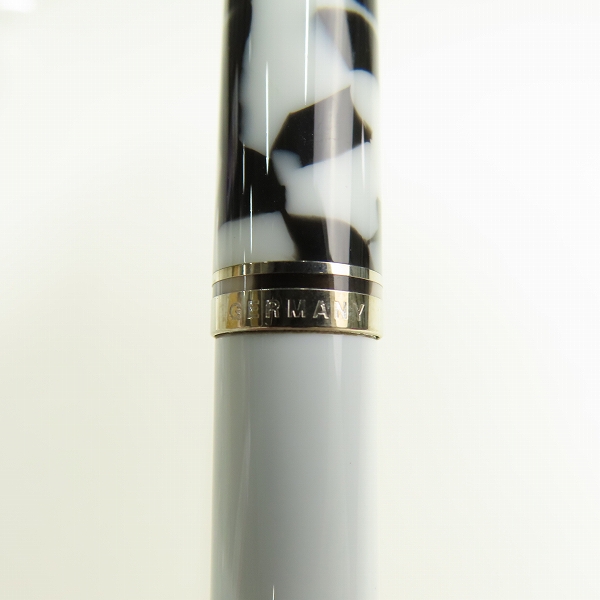 実際に弊社で買取させて頂いたPELIKAN/ペリカン SOUVERAN/スーベレーン 回転式 ボールペン の画像 3枚目