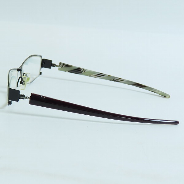 実際に弊社で買取させて頂いたless than human/レスザンヒューマン メガネフレーム 柄の画像 2枚目