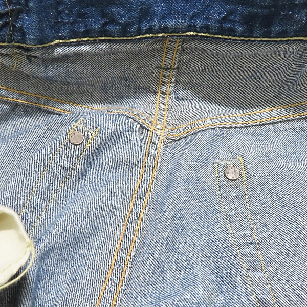 実際に弊社で買取させて頂いたリーバイス 501XX 47-50年ドーム型ツープロング/均等V/片面ビッグE/隠しリベット/Vステッチ 革パッチ ヴィンテージデニムの画像 6枚目