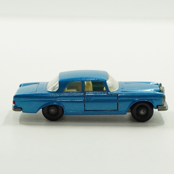 実際に弊社で買取させて頂いたMATCHBOX/マッチボックス No.46 MERCEDES 300 SE COUPE/メルセデスベンツ クーペ ミニカーの画像 4枚目