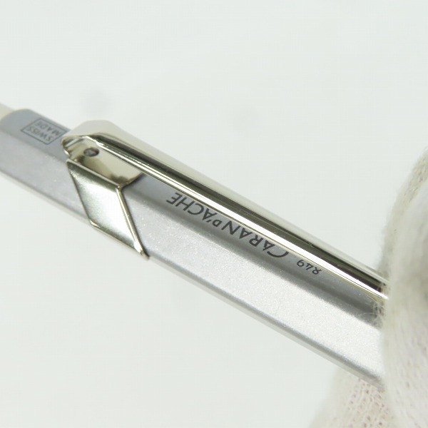 実際に弊社で買取させて頂いたCARAN d'ACHE/カランダッシュ swiss made 849 ボールペン グレーの画像 8枚目