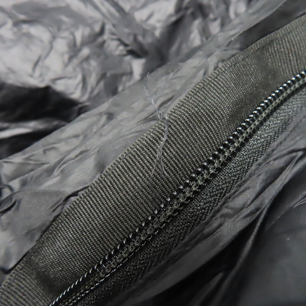 実際に弊社で買取させて頂いたUNPLUGGED/アンプラグド 寝袋 シームレス ブラック マミー型 の画像 4枚目