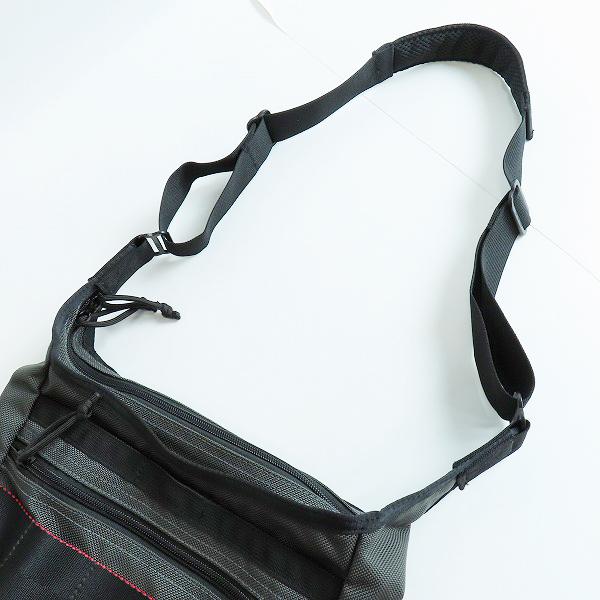 実際に弊社で買取させて頂いたBRIEFING/ブリーフィング DAYTRIPPER S/デイトリッパー ショルダーバッグ スチールグレーの画像 2枚目