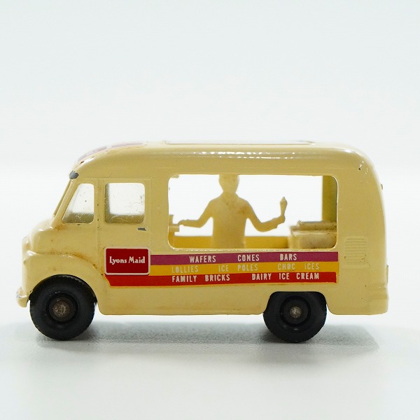 実際に弊社で買取させて頂いたMATCHBOX/マッチボックス No.47 LORD NEILSON ICE CREAM SHOP アイスクリーム販売車 ミニカー の画像 3枚目