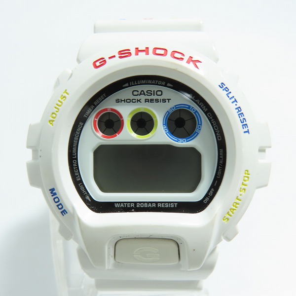 実際に弊社で買取させて頂いたG-SHOCK×メディコムトイ 限定コラボ 30周年記念 BE@RBRICK/ベアブリック ホワイト DW-6900MT-7JR【動作未確認】