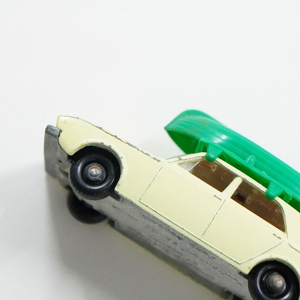 実際に弊社で買取させて頂いたMATCHBOX/マッチボックス No.45 FORD CORSAIR & BOAT/フォード コルセア & ボート ミニカーの画像 8枚目
