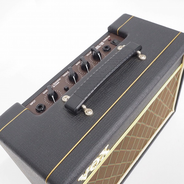 実際に弊社で買取させて頂いたVOX/ヴォックス Pathfinder 10 V9106 ギターアンプ コンボアンプ【動作確認済】の画像 1枚目