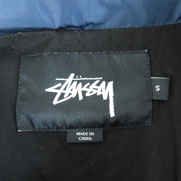 実際に弊社で買取させて頂いたSTUSSY/ステューシー 背面/胸ロゴ デザイン コーチ ジャケット/Sの画像 2枚目