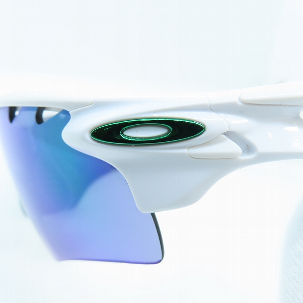 実際に弊社で買取させて頂いたOAKLEY/オークリー RADARLOCK PATH アイウェア/サングラス OO9206-05 の画像 4枚目