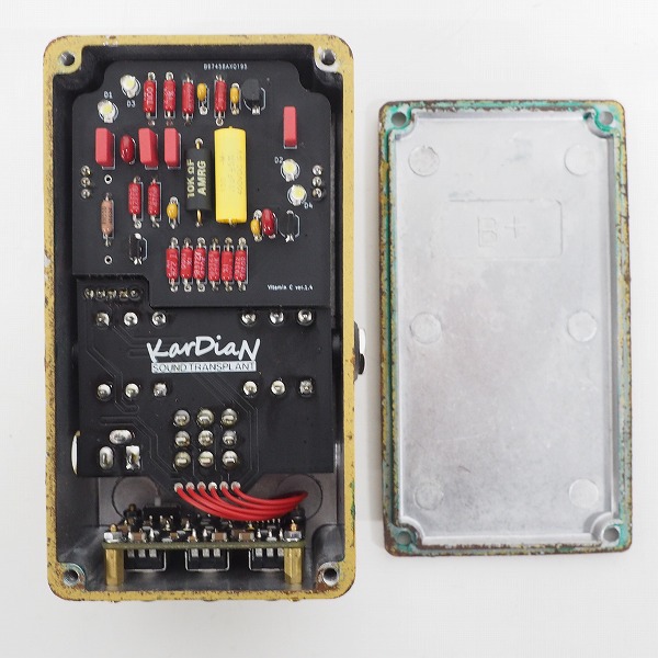 実際に弊社で買取させて頂いたKarDiaN/カージアン VITAMIN C "ADD CBF" ファズ 歪み系エフェクター【動作確認済】の画像 7枚目