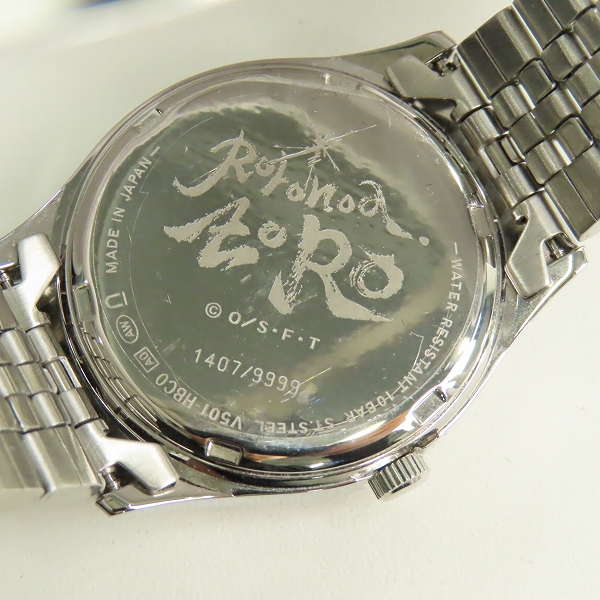 実際に弊社で買取させて頂いたワンピース PREMIUM COLLECTION  ロロノア・ゾロ 剣豪の記憶 オフィシャルライセンスウォッチ V501-HBC0  限定9999本 1407/9999の画像 4枚目