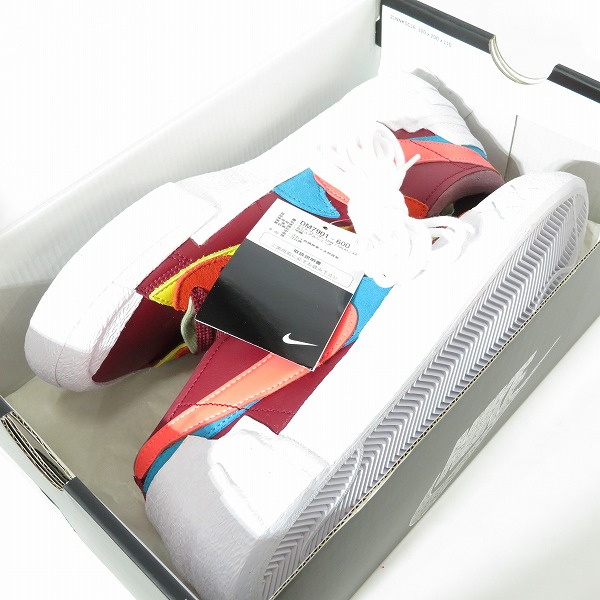 実際に弊社で買取させて頂いた【未使用】NIKE×SACAI×KAWS/ナイキ×サカイ×カウズ BLAZER LOW Team Red DM7901-600/26.5の画像 7枚目